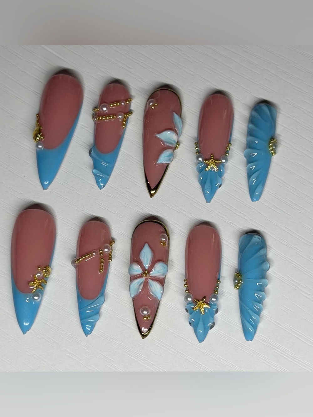 Blue & Mauve Floral Stiletto Press-On Nails - Elegant Nail Art Set